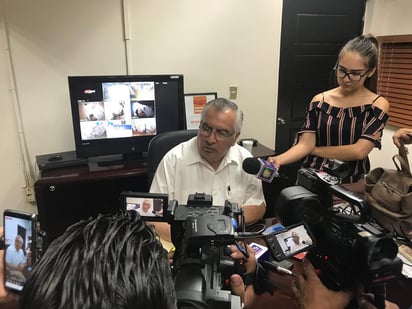 En conferencia de prensa Olivas Jurado dijo que Monclova y la Región Centro del Estado se mantuvieron tranquilas, y que fueron publicaciones en redes sociales con información imprecisa y equivocada provocaron miedo infundado. (EL SIGLO COAHUILA)