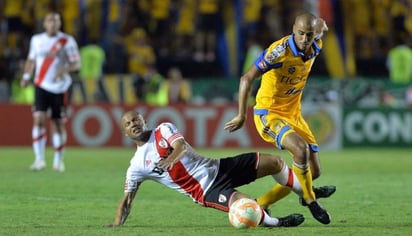 Tigres disputó una final de Libertadores ante River Plate. (ESPECIAL)