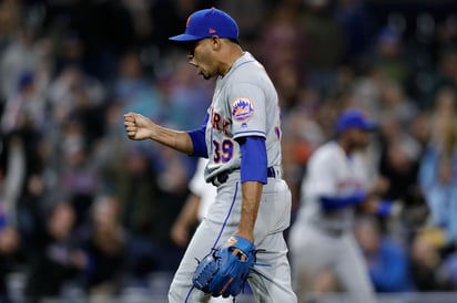 Tras los problemas que han tenido los Mets con su bullpen, Edwin Díaz podría entrar desde la octava entrada para lograr los rescates. (AP)