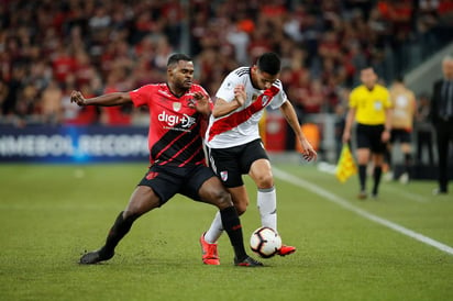 River Plate buscará darle la vuelta al marcador adverso y coronarse como campeón de la Recopa Sudamericana en Argentina. (EFE)