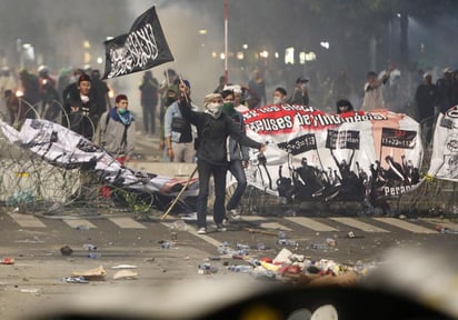 Los enfrentamientos comenzaron el martes y se han saldado con 7 muertos hasta la noche del miércoles. (EFE)