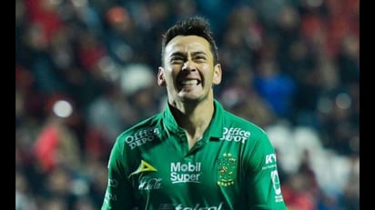 Sambueza, quien participó en nueve partidos del torneo Clausura con 596 minutos en la cancha; desechó propuestas del América y Cruz Azul y dio preferencia a jugar en el León. (ESPECIAL)
