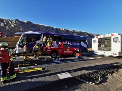 El percance ocurrió a la altura del kilómetro 33 de la supercarretera Durango - Mazatlán.