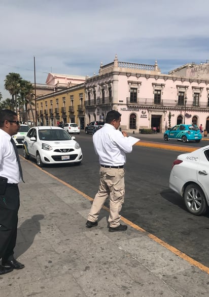 Este año han detenido y sacado de circulación a alrededor de 28 vehículos que operaban bajo esquema de plataformas electrónicas.