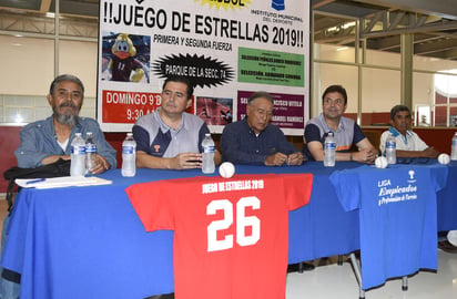 La Liga de Beisbol de Empleados y Profesionistas, anunció de manera oficial la celebración de sus dos juegos de estrellas. (ARCHIVO)