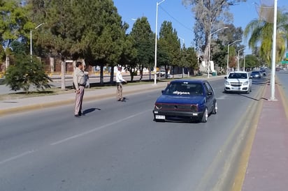 Empresarios Lerdenses se quejaron de que los agentes de Tránsito han infraccionado a socios. (EL SIGLO DE TORREÓN)