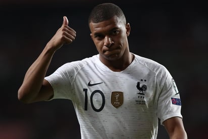 Con apenas 20 años, Mbappé llegó a la centena de dianas. (AGENCIA)