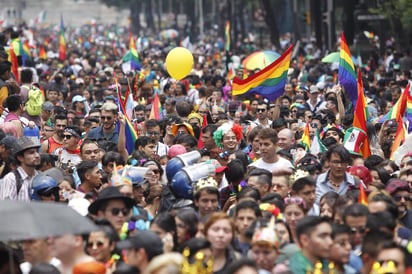 De acuerdo al informe de la Corte de Derechos Humanos, el promedio de vida de las mujeres trans es de 35 años de edad y “dice toda la violencia que sufren es por no contar con su identidad de género”, por lo que se debe contar con un protocolo para atender a las trans, lesbianas, bisexuales en todo Jalisco. (ARCHIVO)