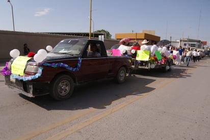 Organizan caminata en el mercado del Día Mundial de la Toma de Conciencia del Abuso y Maltrato en la Vejez. (EL SIGLO DE TORREÓN) 