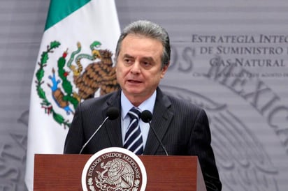 El pasado 2 de junio, en un comunicado el exsecretario de Energía, Pedro Joaquín Coldwell, solicitó a la FGR que lo cite a declarar por la compra de Fertinal y explicó que su nombre aparece, junto con el de otros exmiembros del Consejo de Administración de Pemex, relacionado con las indagatorias que realiza la Fiscalía por la adquisición de la planta de Agro Nitrogenados, que la Auditoría Superior de la Federación (ASF) observó en condiciones inservibles. (ARCHIVO)
