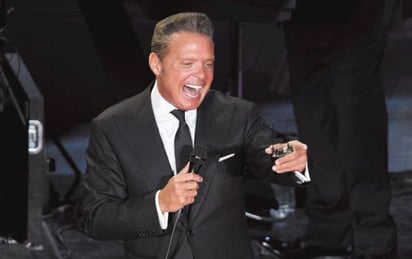 En EUA. Fue durante un concierto que dio Luis Miguel en Boston donde perdió la voz al cantar La Bikina.