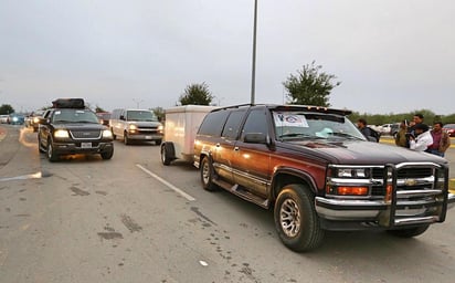 La segunda Caravana del Migrante de Verano partirá este 20 de junio de Laredo, Texas, al municipio serrano de Jalpan de Serra, con la participación estimada de mil 250 paisanos de diferentes estados de la República. (ARCHIVO)