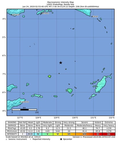 El Servicio Geológico de los Estados Unidos​ (USGS) informó que el temblor se produjo a 208 kilómetros de profundidad al sur de la isla de Ambon, a las 11:53 hora local (4:43 GMT). (EFE)
