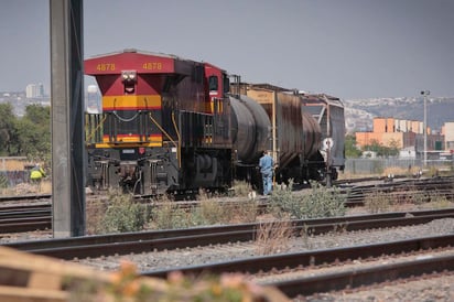 El informe gubernamental puntualiza que los grupos delincuenciales robaron sobre todo cargas de granos, semillas y sus derivados de los vagones de tren, además de autopartes y material de construcción. (EL UNIVERSAL)