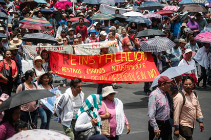 El líder de Morena en la Cámara de Diputados, Mario Delgado Carrillo, aseguró que la Ley General del Sistema para la carrera de las Maestras y los Maestros recuperará los derechos del gremio docente, pero desde el Poder Legislativo no buscan que sea solo una ley resarcitoria. (ARCHIVO)