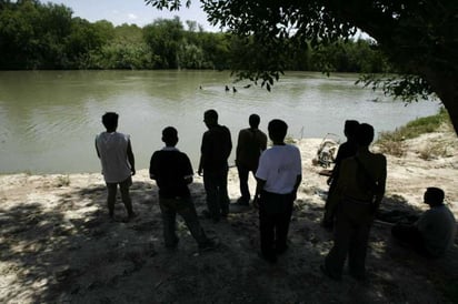 Nuevo Laredo podría recibir a 200 solicitantes de asilo diario. (AP)