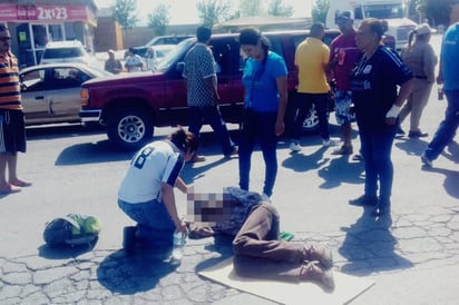 El hombre fue trasladado a un hospital de Gómez Palacio y posteriormente a la ciudad de Durango capital, donde falleció. (EL SIGLO DE TORREÓN)