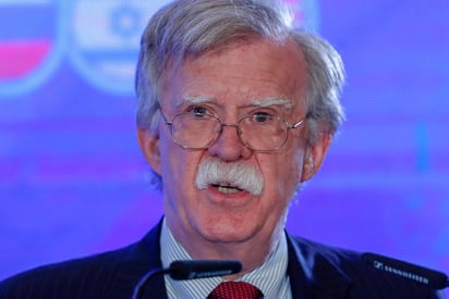 Bolton afirmó esta mañana que, pese a que Trump impuso ayer nuevas sanciones contra Irán y sus líderes, 'mantiene la puerta abierta a negociaciones reales' con Teherán. (EFE)