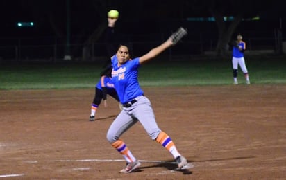 Las damas laguneras ponen todo su empeño sobre el diamante, con el objetivo de llevarse las victorias que las catapulten a playoffs. (ESPECIAL)