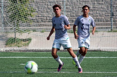 Los albiverdes comenzarán en breve su participación en torneo. (SANTOS)