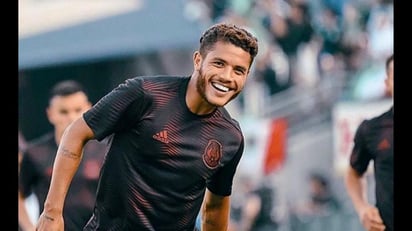 Jonathan dos Santos jugaría como interior derecho para acompañar a Andrés Guardado y Edson Álvarez. (ESPECIAL)