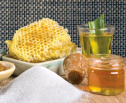 La miel es un alimento ancestral, que lo mismo ha deleitado los paladares de los antiguos egipcios, griegos y mayas, que de las nuevas generaciones en todo el mundo. (ARCHIVO)