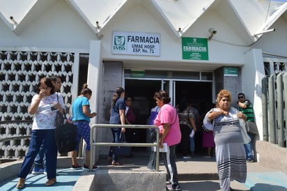 Continúan quejas de los derechohabientes del IMSS por la falta de medicamentos que necesitan para mejorar su calidad de vida. (DIANA GONZÁLEZ)