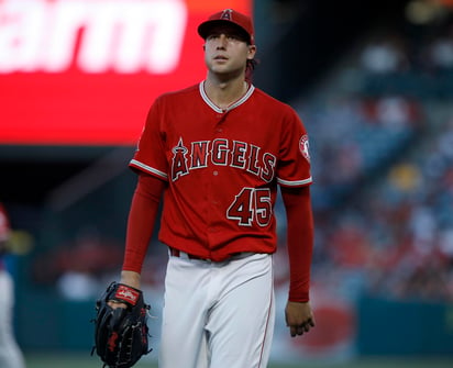 El juego de esta noche entre Angels y Rangers fue suspendido ante la sensible perdida del pelotero. (Archivo)