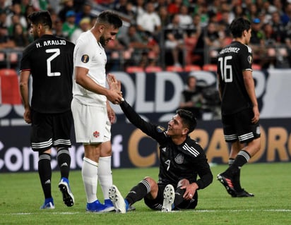 El canterano azulcrema (4) se encuentra concentrado con la Selección Mexicana en la Copa Oro que se disputa en suelo estadounidense. (EFE)