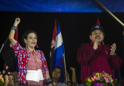 La vicepresidenta Rosario Murillo invita a celebrar 'como es: en grande'.