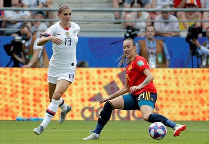 La estadounidense Alex Morgan es la goleadora del torneo con 6 tantos. (ARCHIVO)