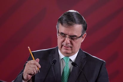 'Si se empiezan a dar estas deportaciones y, si es necesario, voy a ir para encabezar la defensa de nuestros connacionales en Estados Unidos', dijo el canciller, Marcelo Ebrard, en rueda de prensa en Palacio Nacional. (EFE)