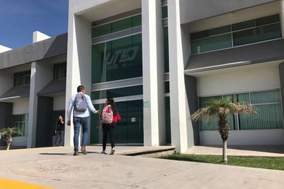 Las actividades continuarán con temas relacionados a la licenciatura en Energías Renovables. (EL SIGLO DE TORREÓN)