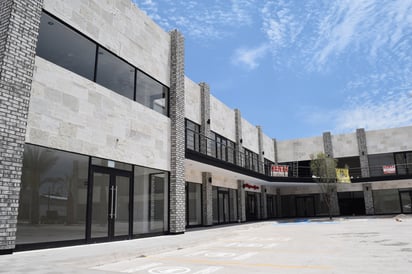 Además de las que ya se inauguraron, hay otras plazas comerciales en proceso de construcción, en la zona Centro. (EL SIGLO DE TORREÓN)