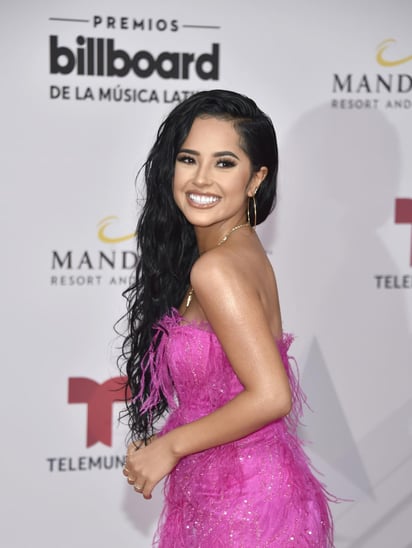 Carrera. Becky G cuenta en su currículo de colaboraciones con Pitbull, Daddy Yankee, French Montana, David Guetta.