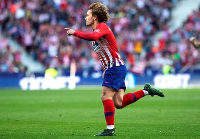 Griezmann también se ha situado indudablemente entre los mejores futbolistas del mundo, siempre por debajo en cualquier caso de Lionel Messi y Cristiano Ronaldo. (ARCHIVO)