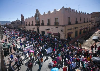 El Secretario de Gobierno, Carlos Herrera Tello afirmó que se aprovechara la visita del presidente Andrés Manuel López Obrador a la entidad para plantearle la situación financiera del estado y pedir su apoyo en la agilización de la federalización de la nómina magisterial. (ARCHIVO)