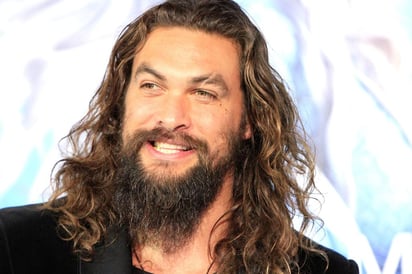 El actor que interpreta a “Aquaman” y “Khal Drogo” en Game of Thrones, mostró la ausencia de sus características abdominales que había lucido en los últimos años. (ARCHIVO)