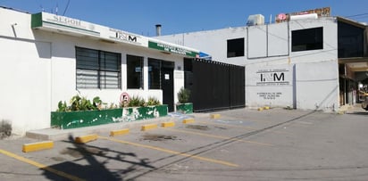 Luego de que fueron puestas a salvo, las trasladadas al Instituto Nacional de Migración, donde quedaron a disposición de los encargados de la dependencia federal. (EL SIGLO DE TORREÓN)