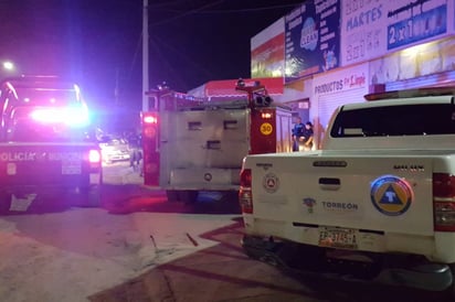 Local comercial sufre incendio; al momento del fuego estaba cerrado. (EL SIGLO DE TORREÓN)