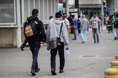 El calendario no se cumplió más del 70 % en Venezuela; no solo hay deserción de alumnos, sino también de profesores. (EFE)