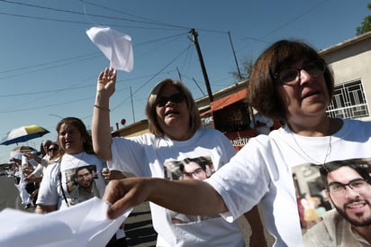 El padre del joven Norberto Ronquillo difirió con la línea de investigación que señala que su hijo podría haber sido secuestro y asesinato a consecuencia de una deuda personal, como lo dio a conocer ayer la Procuraduría General de Justicia de la Ciudad de México. (ARCHIVO)