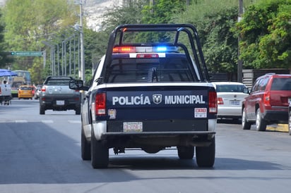 Mujer denuncia a hombre que irrumpió en su hogar para robar; es asegurado.