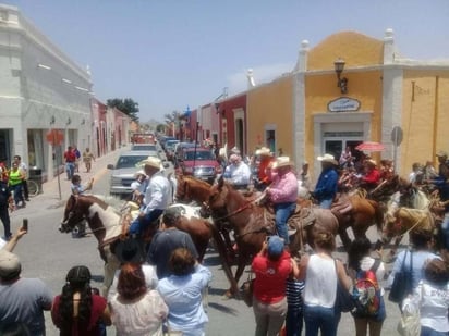 Está cabalgata inició en 1987 organizada por Tano Menchaca, Raúl Flores así como Armando Villa. (EL SIGLO COAHUILA)