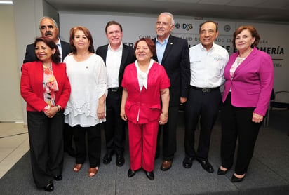 Se afirmó el compromiso por la salud en Durango durante el inicio del Foro de Enfermería. (EL SIGLO DE TORREÓN)