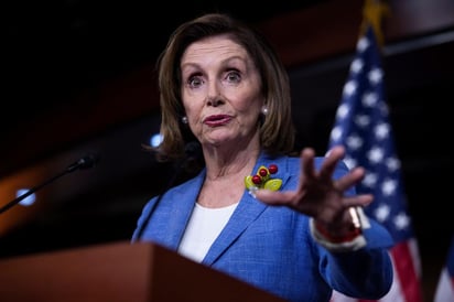 Pelosi dijo que la cámara baja iniciará un proceso contra Trump “cuando tengamos lo necesario para proceder, ni un día antes”. (EFE)