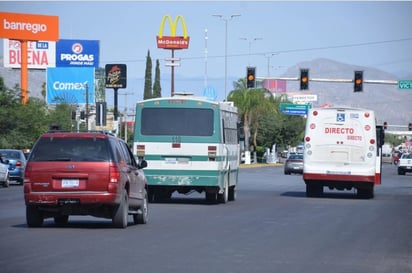 Alanís Quiñones consideró positiva la obra del Metrobús en La Laguna de Durango.