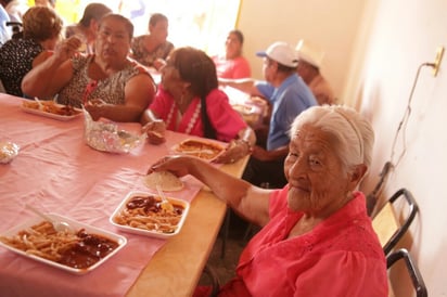 Inicia DIF actividades por el Mes del Adulto Mayor. (EL SIGLO DE TORREÓN)