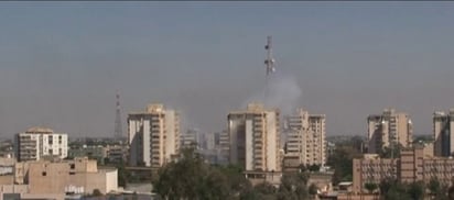 El ataque se registró el domingo por la noche en el distrito residencial de Qalaa. (ESPECIAL)