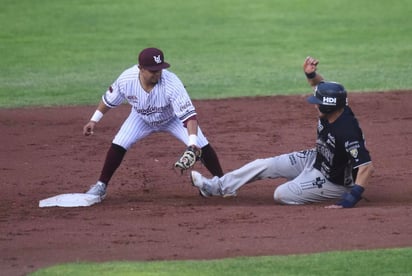 Algodoneros del Unión Laguna regresa a el Estadio Revolución a partir de hoy para abrir serie contra los actuales campeones del beisbol mexicano, los Sultanes de Monterrey. (ARCHIVO)